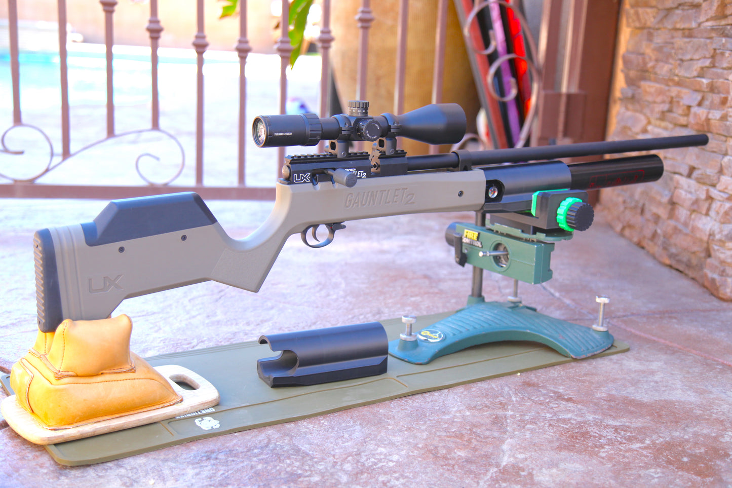 Uamarex Gauntlet Benchrest Bottle Adaptor 